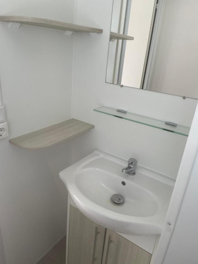 Mobil-Home Confort Tv Clim 나르본플라제 외부 사진